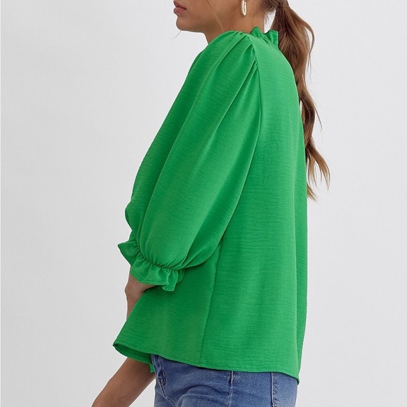 NWT Green 3/4 sleeve top - Picture 4 of 7